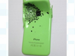 iPhone 5c išgelbėjo šeimininko gyvybę